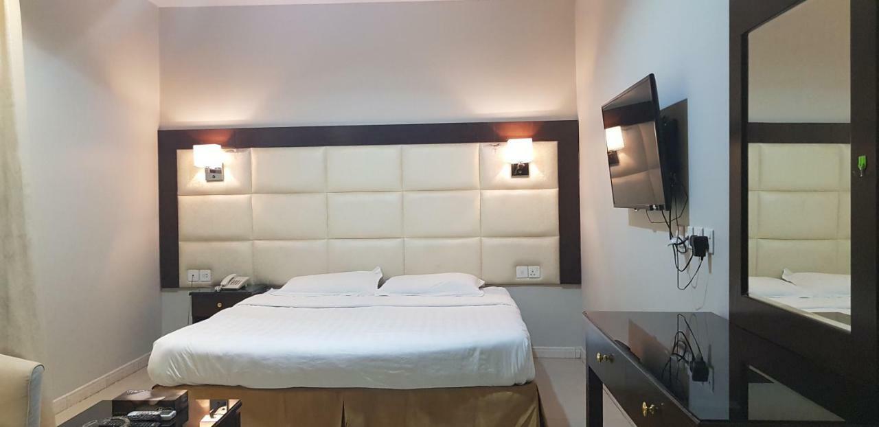 Nuzul Altoot Serviced Apartments Al-Kharj Buitenkant foto