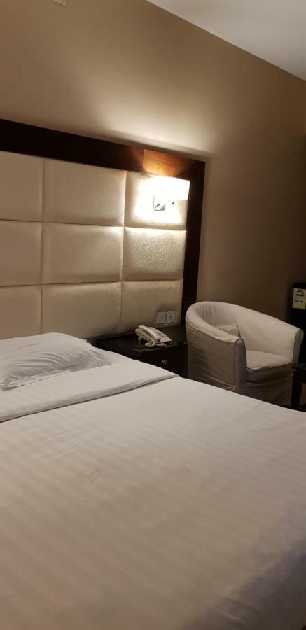 Nuzul Altoot Serviced Apartments Al-Kharj Buitenkant foto